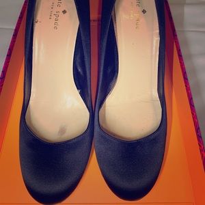 Black Kate spade satin pumps. Great for weddings